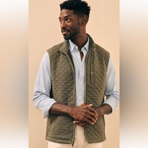 Faherty epic quilted vest green